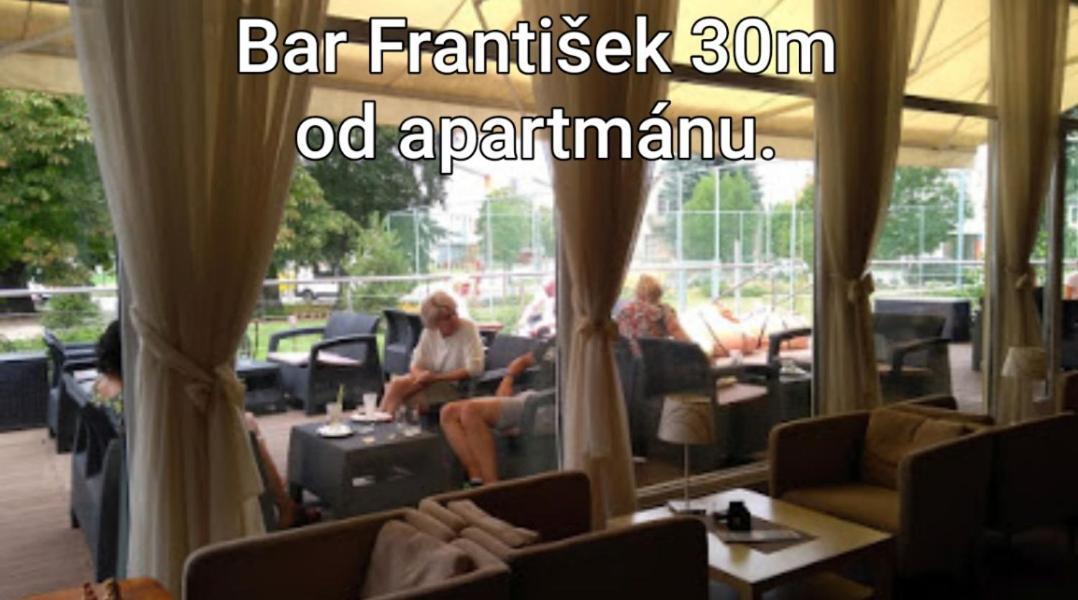 Apartmany Centro & Jacuzzi Piest'any Ngoại thất bức ảnh