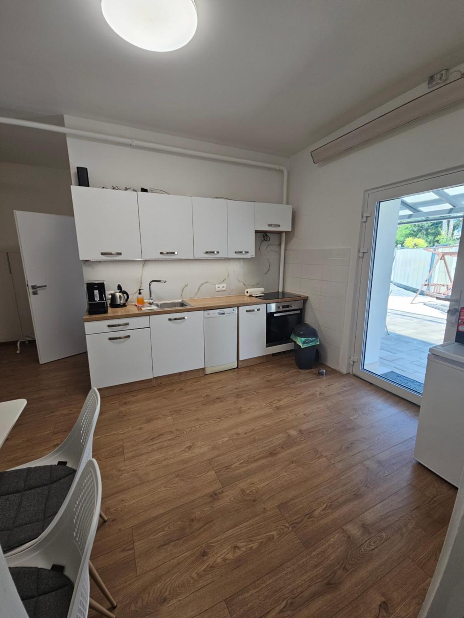 Apartmany Centro & Jacuzzi Piest'any Ngoại thất bức ảnh