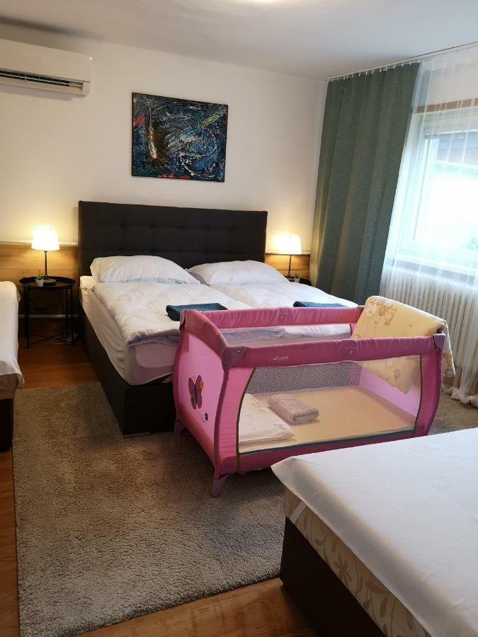 Apartmany Centro & Jacuzzi Piest'any Ngoại thất bức ảnh