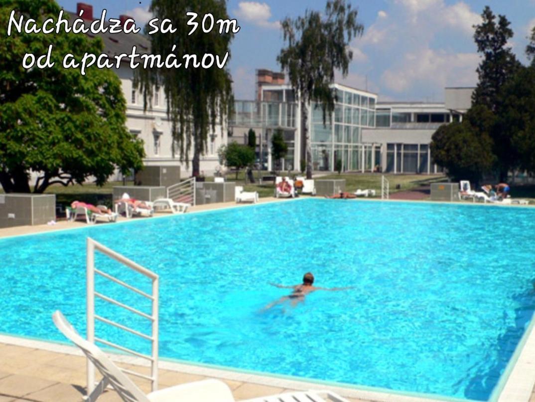 Apartmany Centro & Jacuzzi Piest'any Ngoại thất bức ảnh